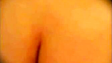 Trio Lésbico Amador com Peitões e Pau na Jogada