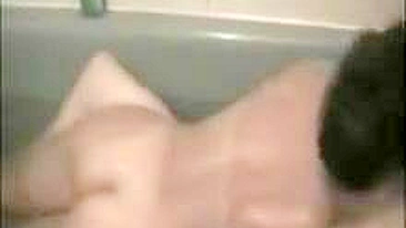 Swingueiros Safados em Ménage com Esposa e Namorada