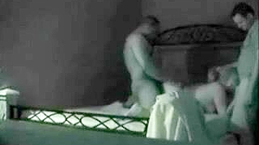 MILF Casada Swing em Gangbang Ménage Caseiro #Esposa, #Ménage