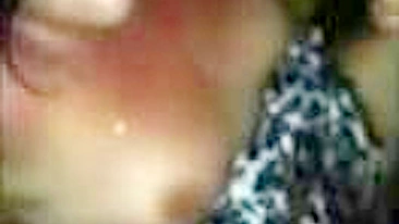 BBW Swingueira Amadora em Ménage com Gozada Facial e Suruba