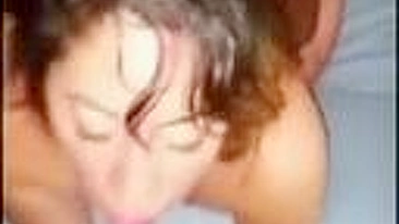 MILF Enrabada por BBC em Ménage Caseiro