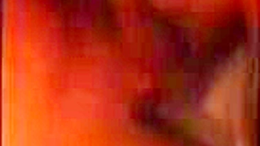 Esposa Gordinha de Aniversário - Gangbang Amador com Marido e Swingueiros