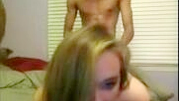 Touro Negro Fode Gatas Brancas em Ménage Amador