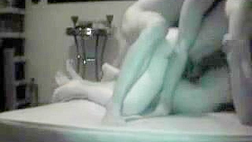 Suruba Amadora Morena com DP Anal em Festa de Swing