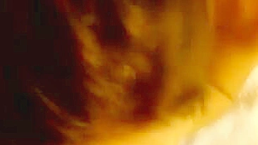 MILF Casada em Ménage com Marido Corno e Amigo Swingueiro