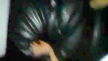 Gangbang Caseiro da Esposa com Dupla Penetração e MILF no Espeto