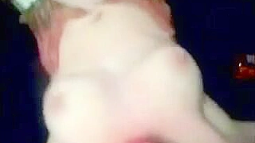 Esposa Putinha em Gangbang - Sexo em Grupo Caseiro Amador com Marido Corno