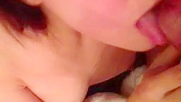 Ménage Lésbico Asiático Amador com Boquete Caseiro