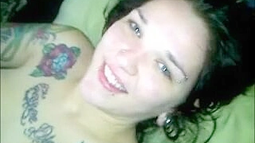 Morena Amadora em Gangbang a Três - Sexo Caseiro de Swing