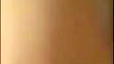 Ménage Bissexual de Universitárias - Vídeo Caseiro de Sexo em Grupo