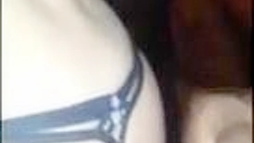 MILF Peituda Swingueira Gangbanged em Pornô Amador Caseiro