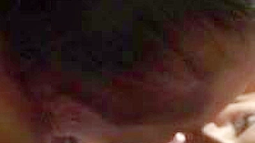 MILF Casada Divide Marido com Amigo em Ménage Amador