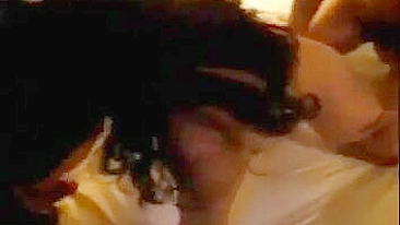 Orgia Gangbang de Esposa Safada - MILF Swing Amadora Pornô Caseiro Quente