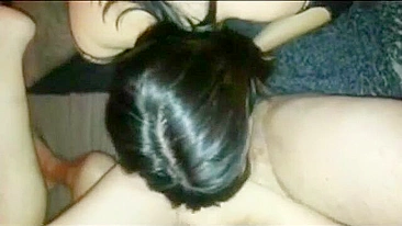 Morena Amadora Compartilhada em Trio com Lambida no Cu