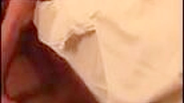 Esposa Amadora em Suruba com Marido e Amigos