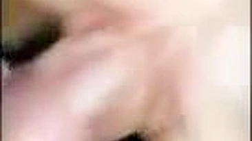 MILF Casada Gangbanged em Sexo em Grupo Swinger Caseiro