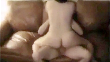 Ménage Caseiro com Morenas e Swingers Amadores