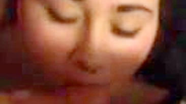 Ménage Selvagem com Esposa, Marido e Amigo - Gozada no Rosto!