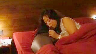 Hotwife Filipina em Ménage Interracial com Pauzão Preto e BBC