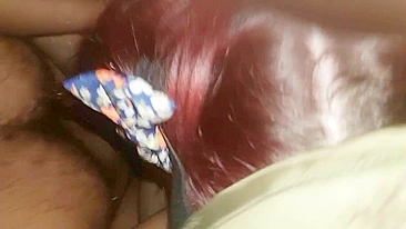 Ruiva Submissa em Suruba Bruta com Gozada na Boca