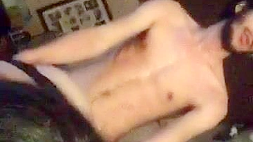 Esposa Safada e Luxuriosa Cornuda por Amigos Swingueiros de Pau Grande em Trio Caseiro