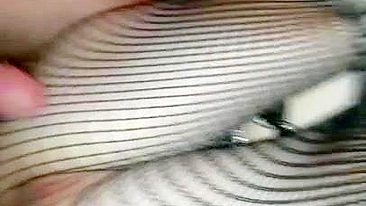 MILF Esposa em Suruba com Gozada no Rosto e Swingueiros Amadores