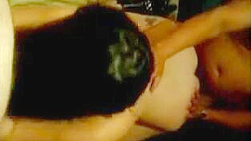 MILF Morena Amadora em Trio Gangbang com Spitroast e Tag Team