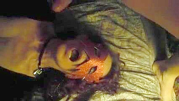 Gangbang Selvagem de Esposas - MILFs Amadoras e Cornos em Suruba Swingueira Caseira