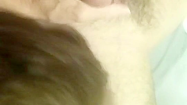 MILF Swinger Casada em Trio Caseiro com Esposa Morena e Amigo