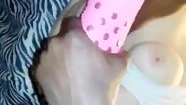 Gangbang Interracial com Gordinha Peituda Amadora e Pau Preto Enorme