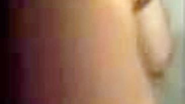 Esposa interracial leva surra de negão em pornô caseiro