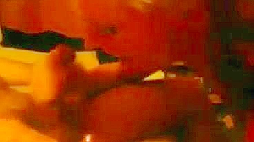 Loira Ninfomaníaca em Trio Caseiro com Gozada na Boca e Facial