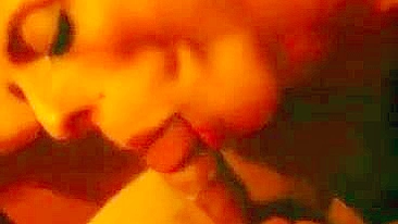 Loira Ninfomaníaca em Trio Caseiro com Gozada na Boca e Facial