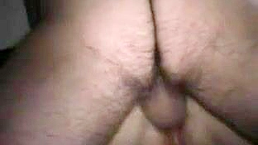 Esposa Swinger Selvagem em Gangbang com Marido e Dois