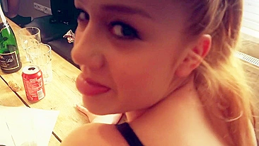 Suruba Universitária - Festa de Sexo Caseira com Estudantes