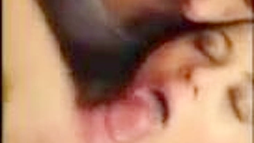 Suruba amadora com boquete, gozada na cara e caseira