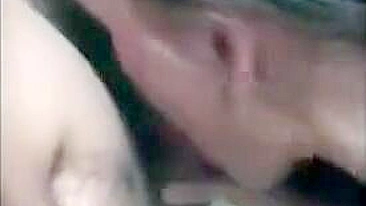 Esposa Morena Amadora Leva Gozadas na Cara e Gangbang no Ménage Caseiro