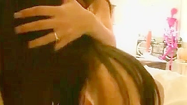 Gangbang Ménage Amador com Lésbicas Morenas