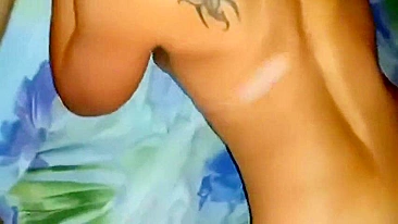 Esposa Amigável e Safada em Anal Ménage com Dupla Facial