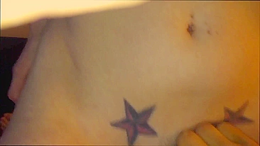 Ménage Amador com Peitos Grandes e Marido Corno