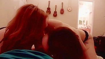 Boquete Amador em Trio com Gozada no Grupo Caseiro Chupando Tudo