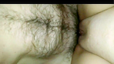 Esposa amadora fodida em ménage com dois caras