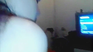 Boquete em Trio Bi Amador Pornô Caseiro