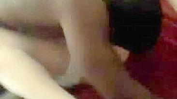 MILF Preta Swing Esposa Dupla Penetração Anal com Loira Novinha