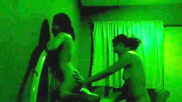 Ménage Amador Noturno com Gemidos Reais