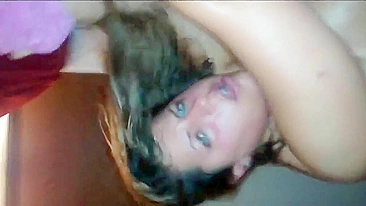 Esposa Safada em Ménage com Negão e Marido de Pau Pequeno