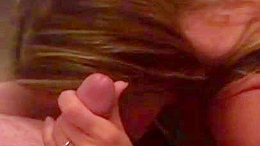 Esposa Amadora em Foda Selvagem com Dois Caras e Boquete