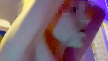 Loira Amadora em Ménage na Véspera de Ano Novo