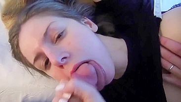 Esposa Incrível em Penetração Dupla com Corno e Swingueiros