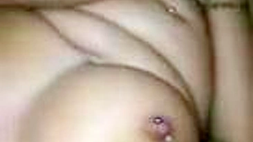 Esposa Amadora em Suruba Interracial com BBC e Marido